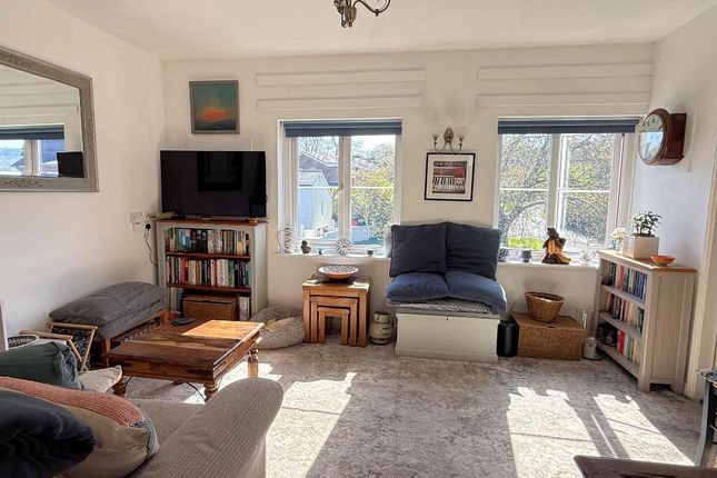 29, Primrose Court, Steyning photo 2