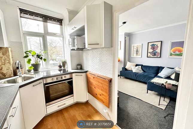 Shiplake Court Leconfield Road, London photo 3