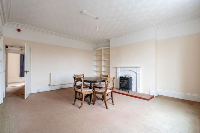 Flat 7 Wedgewood Court, North Parade, Wedgewood Court North Parade, Lowestoft photo 2
