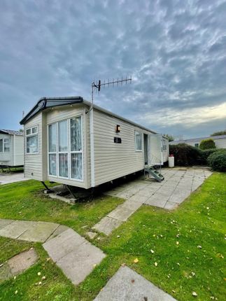 Thumbnail Property for sale in Warners Lane, Selsey, Chichester