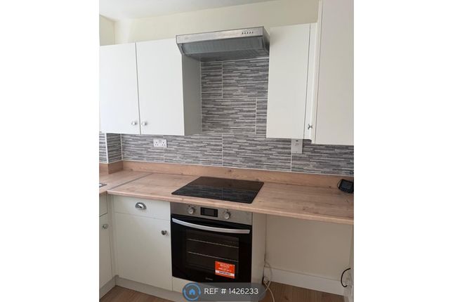 Treagore Road, Calmore Totton, Southampton photo 5