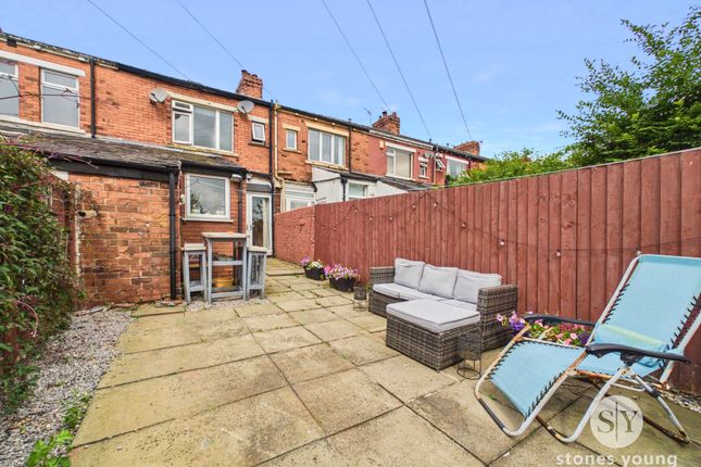 49 Moorfield Avenue, Blackburn photo 2