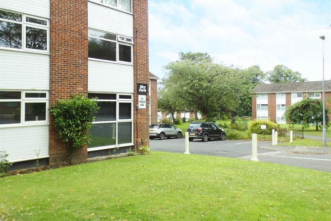 Flat for sale in Hey Park, Huyton, Liverpool