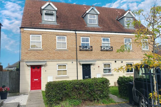 Thumbnail Town house for sale in Kedleston Road, Grantham