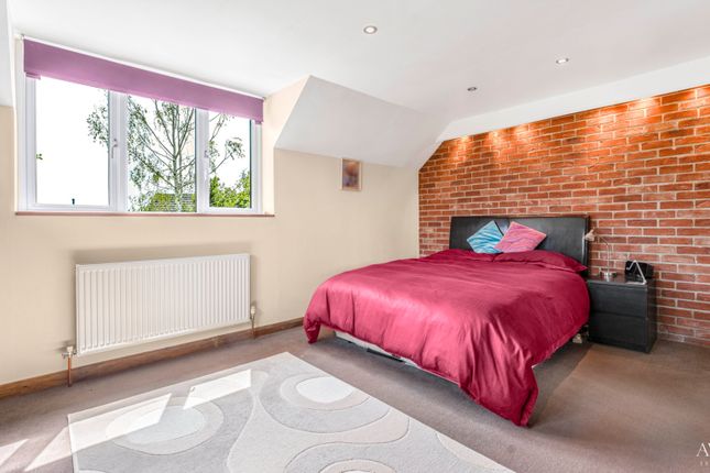 Cinnamon Cottage, Meadow Lane, Derby photo 4