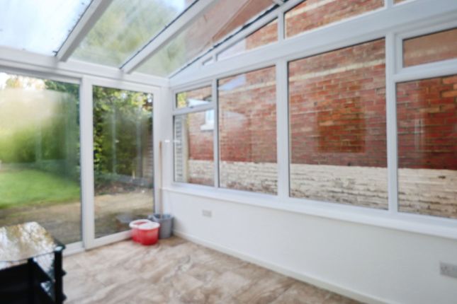 88 Hankinson Road, Bournemouth photo 3