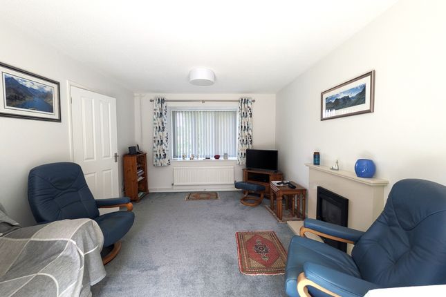 13, Widecombe Way, Exeter photo 3