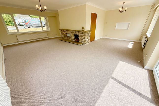10, Hillside Drive, Grantham photo 2