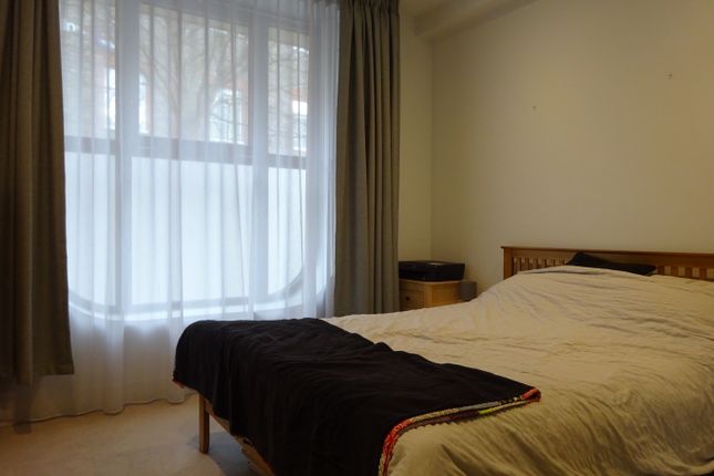 Flat to rent in Friars Walk, Lewes