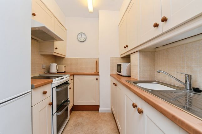 16, Sawyers Court, Shenfield photo 2