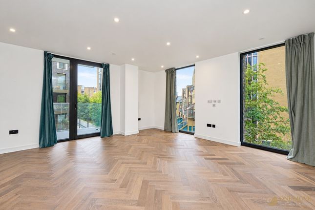 Flat 203 3 Merino Gardens, London, London photo 2