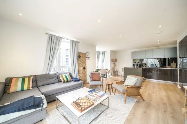 Flat 28, Kempton House, Heritage Place, Brentford photo 4
