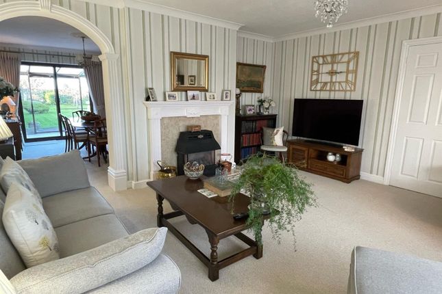 Detached house for sale in Brent Road, Burnham-On-Sea