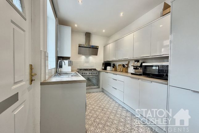 30 Layton Avenue, Mansfield photo 3