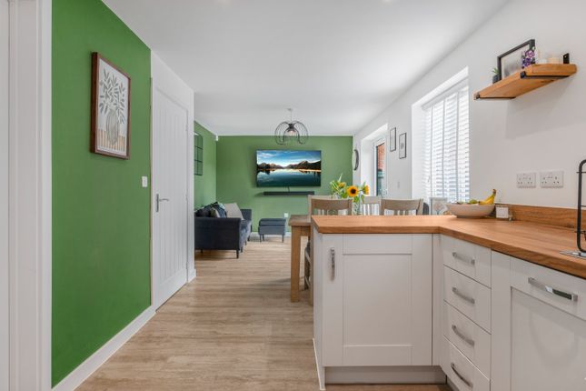 62 Packington Road, Hilton, Derbyshire photo 3