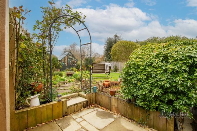 24, King Edwards Way, Edith Weston Oakham photo 3