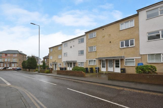 2-bed maisonette on 29, Ramsgate Road, Broadstairs, £159,999
