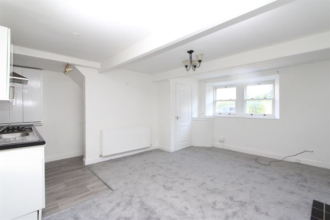 15, Highgate Road, Bradford photo 5