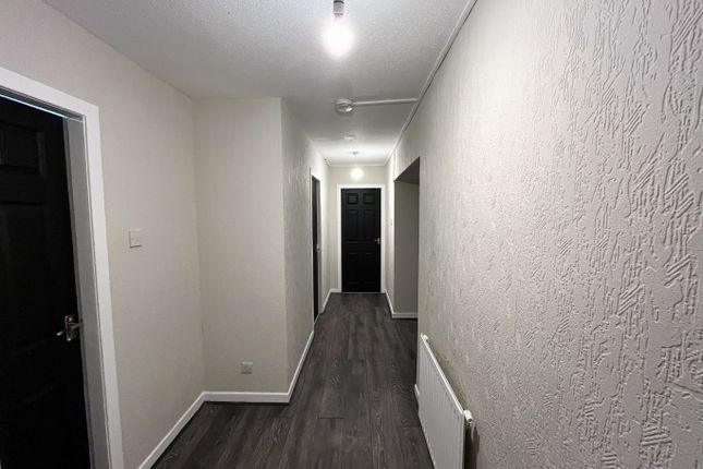 Dalriada Crescent, Motherwell photo 2
