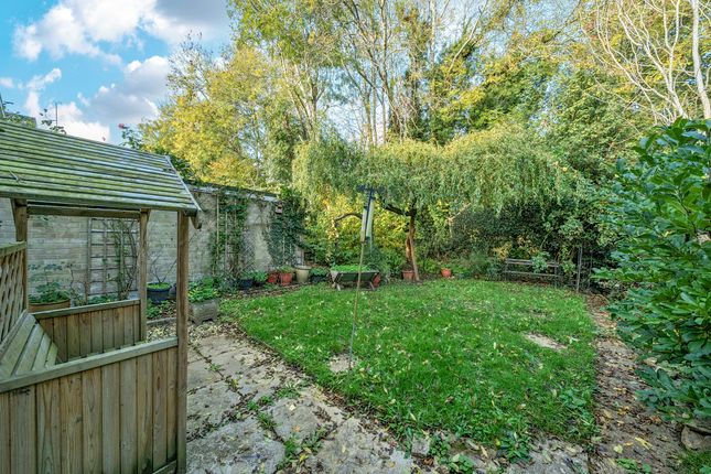 10, Greenhills Park, Bloxham photo 3