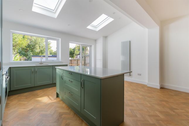 13, Palace Avenue, Cardiff photo 4