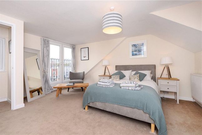 Mews Cottage, Helen Lane, Weymouth photo 3