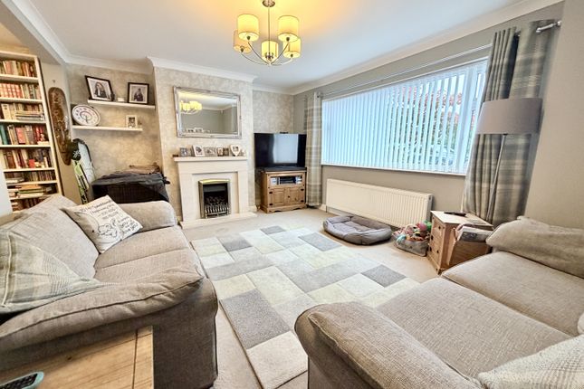45, Rowan Tree Avenue, Durham photo 2
