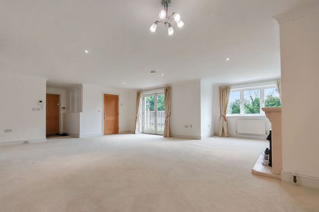 Flat 8, Elmfield Place Elmfield, Tenterden photo 4
