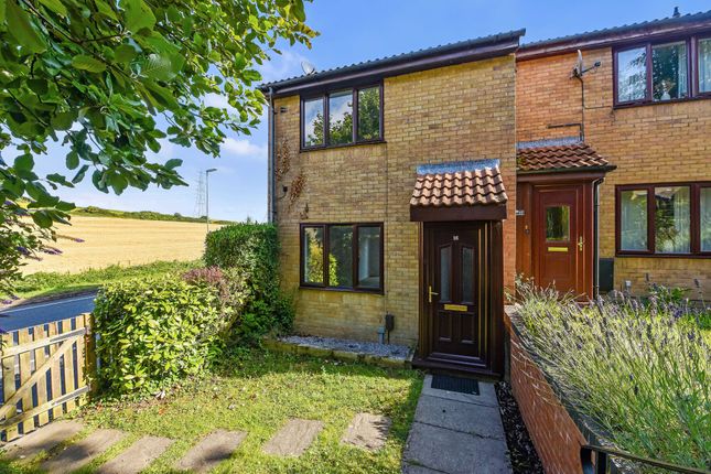 2-bed house on 16 Derwent Close, Horndean, Waterlooville, £265,000