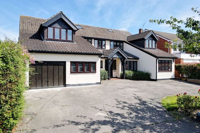 Thumbnail Detached house for sale in Great Owl Road, Chigwell