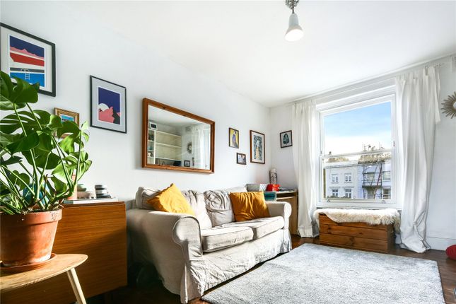 Thumbnail Flat to rent in New Cross Road, London