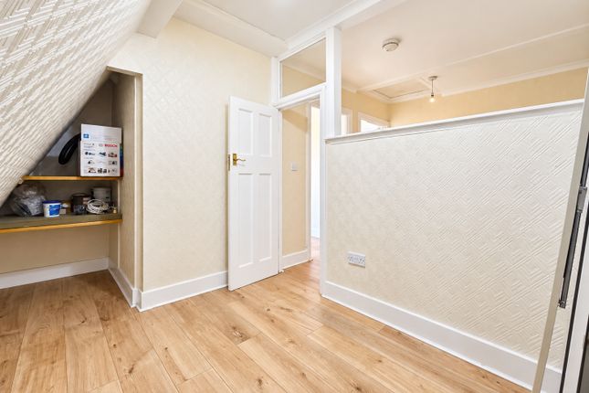 Twickenham Road, Isleworth photo 5