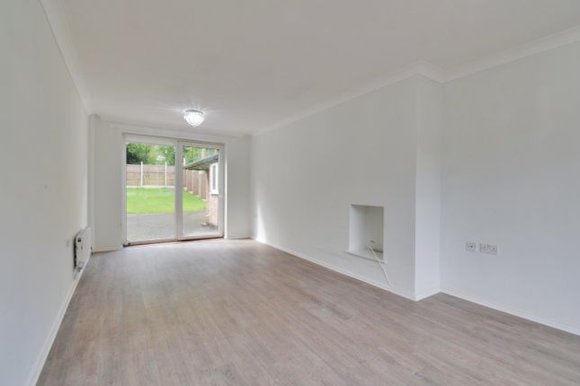 End terrace house to rent in Valley Rise, Watford, Hertfordshire