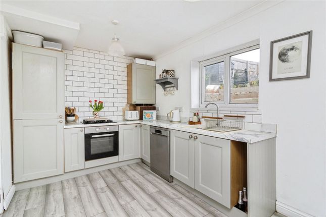 23, Lower Audley Road, Devon photo 4