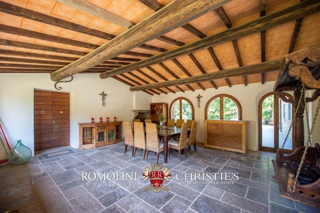 Country house for sale in Bibbiena, Tuscany, Italy