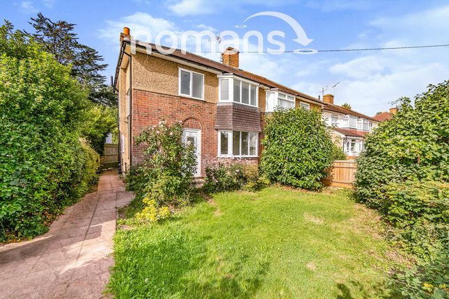 Thumbnail Semi-detached house to rent in Chiltern Road, Caversham, Reading