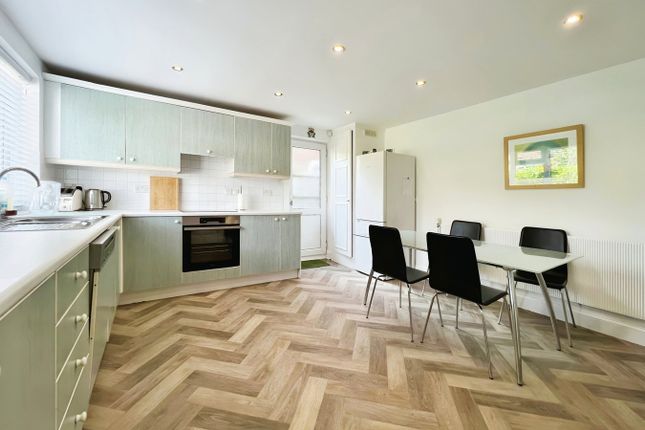 Madron, Milton Avenue, Gerrards Cross photo 2