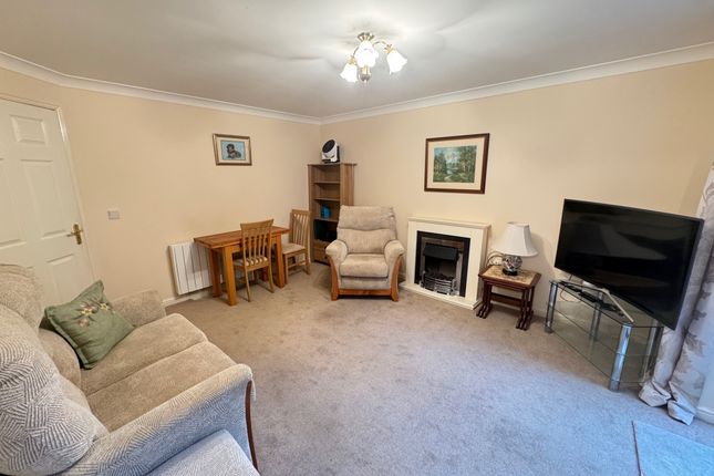 Flat 9, 50, Cliff Lane, Ipswich photo 2