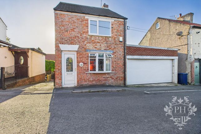 27, Queen Street, Lazenby photo 2