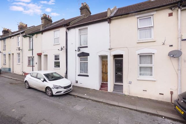Thumbnail Property for sale in Charter Street, Chatham