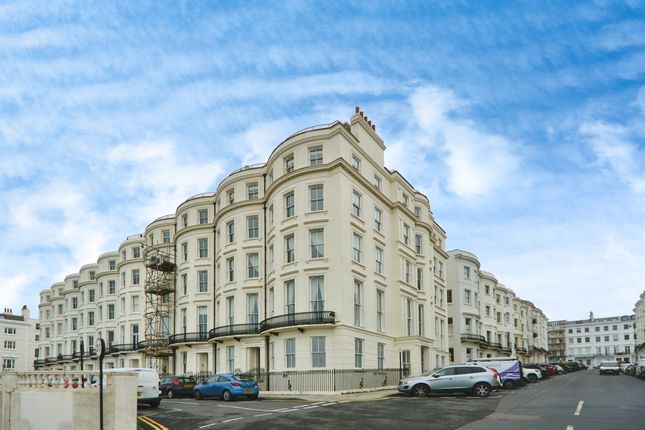 Flat for sale in Percival Terrace, Brighton