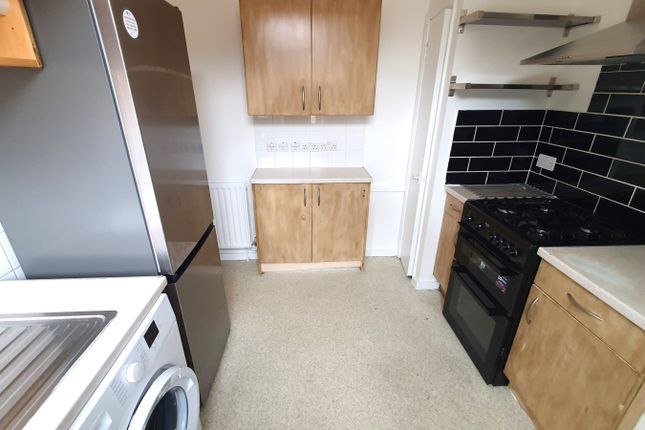 Maisonette to rent in Colindeep Lane, London