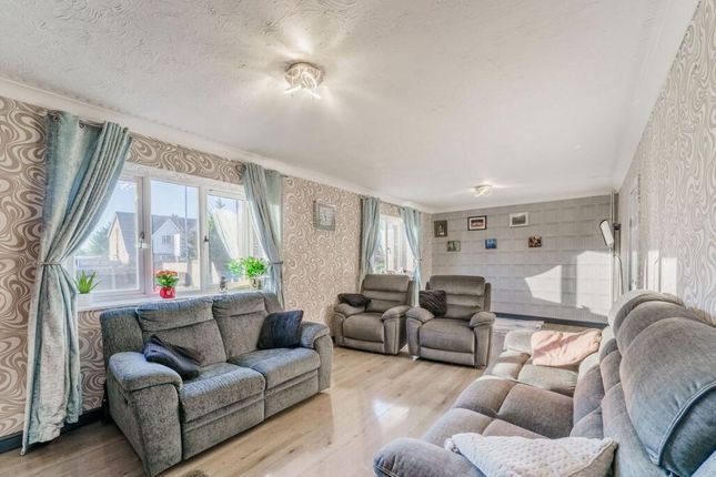 35, Highfield Road, Selby photo 3