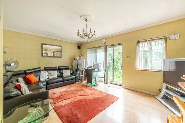 Hibbert Road, Harrow photo 4