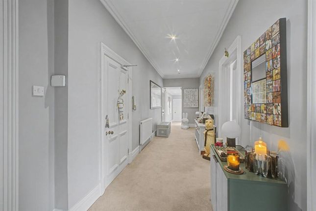 Flat 4, Southfield Richmond Road, Altrincham photo 4