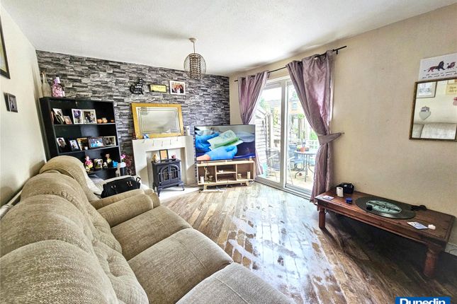 25, Cranbourne Close, Frankely photo 2