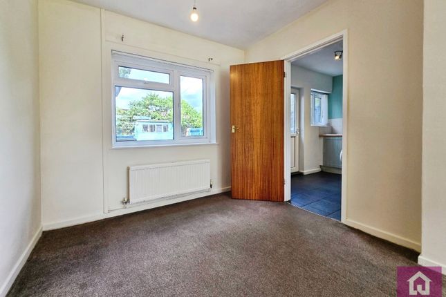 5, Chirk Close, Cheshire photo 4