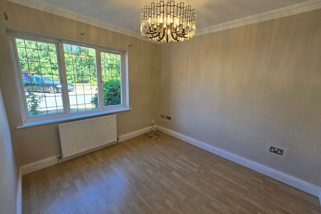 13a, The Drive, Uxbridge photo 5