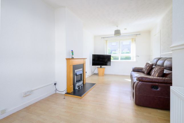 106, Inchkeith Drive, Dunfermline photo 4