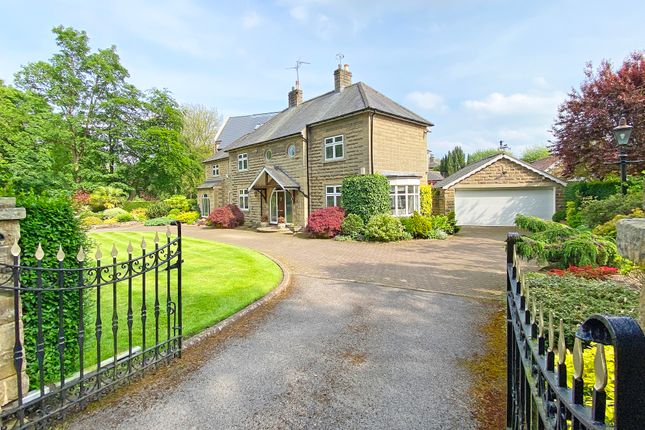 Thumbnail Detached house for sale in The Oval, Harrogate